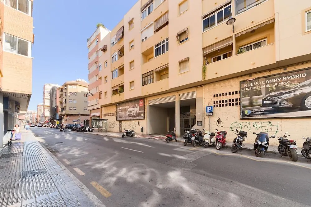 Holidays2Malaga Train Station Area Apartments